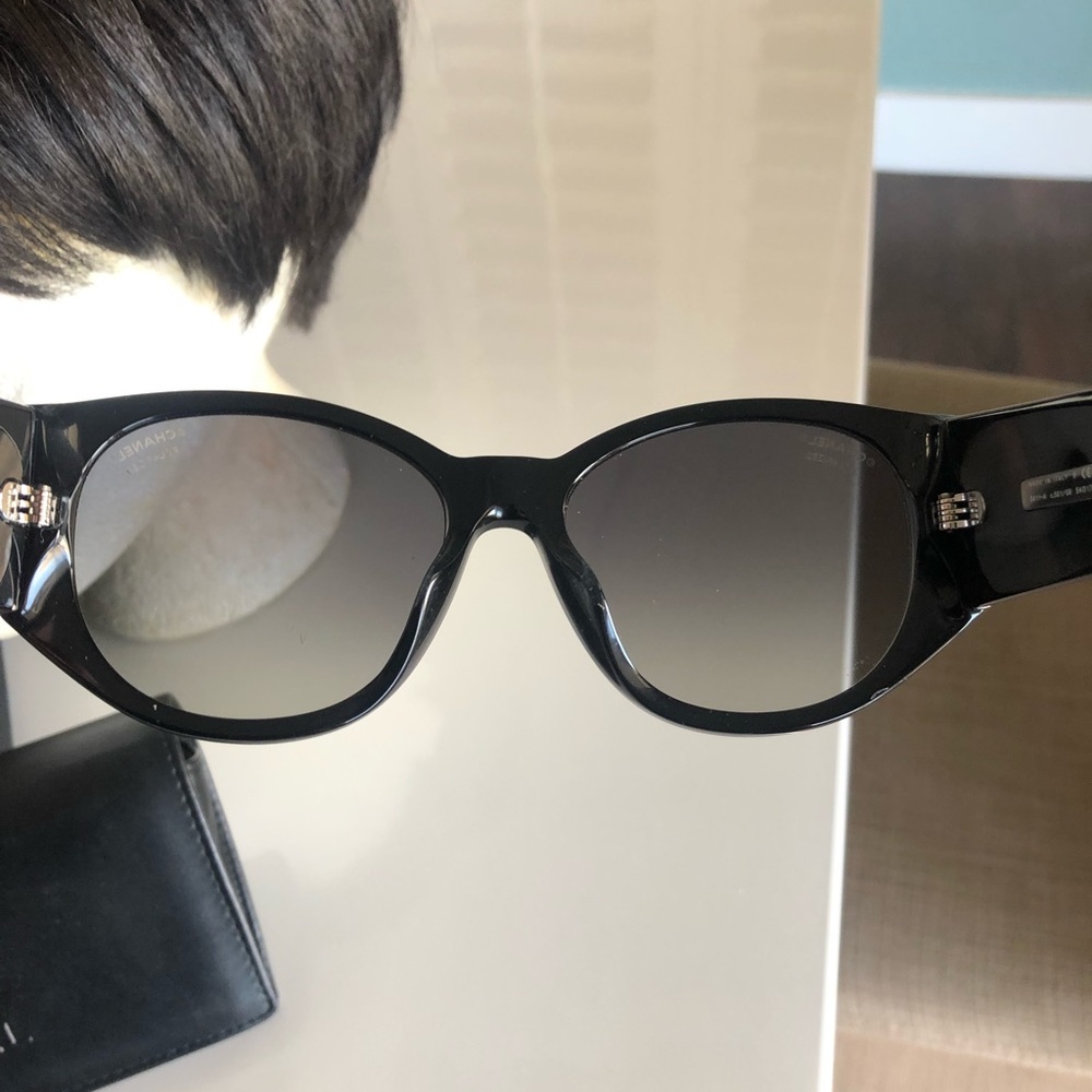 Chanel Sunglasses - Picture 7 of 9